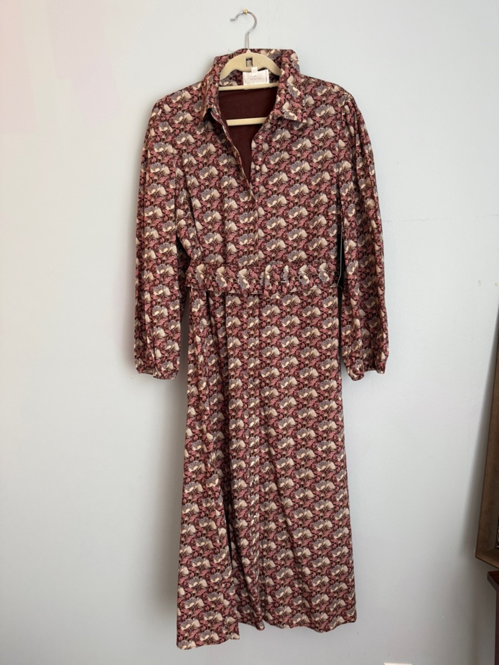 Vintage-Inspired Long Sleeve Maxi Dress in Burgundy Floral